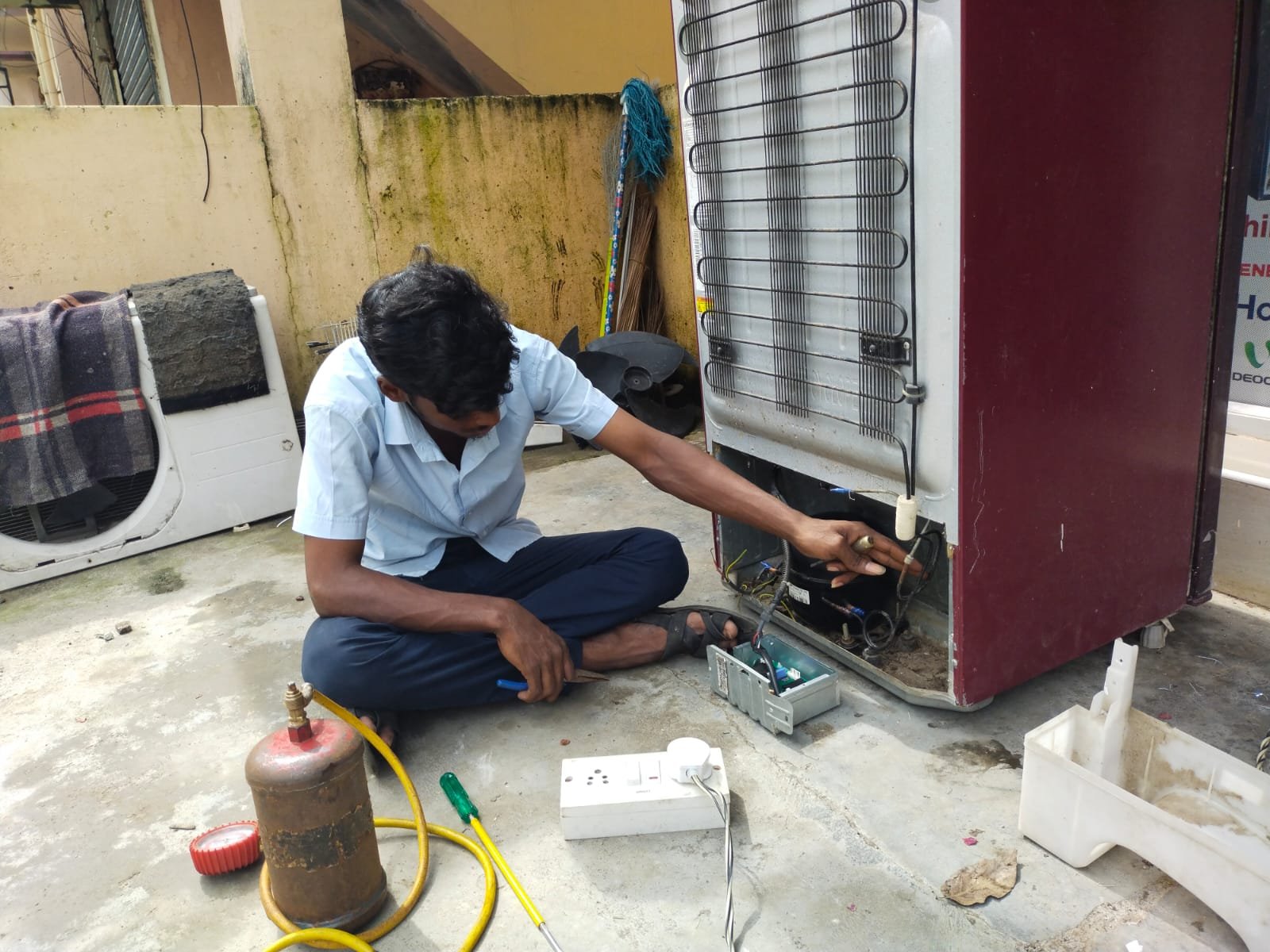 Refrigerator Repair Services in Anna Nagar 